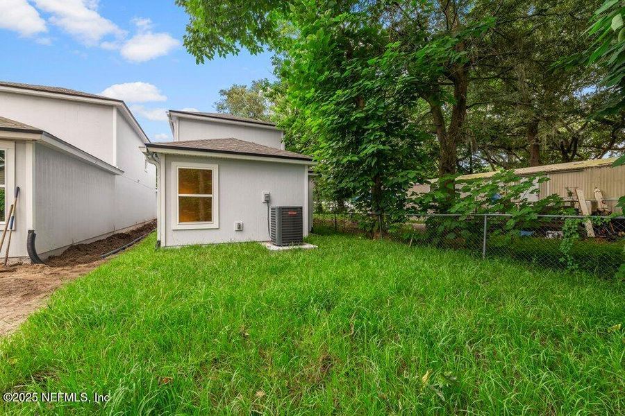 Front exterior of a new home in , Jacksonville, FL, highlighting curb appeal (Image 1). Front exterior of a new home in , Jacksonville, FL, highlighting curb appeal (Image 1).