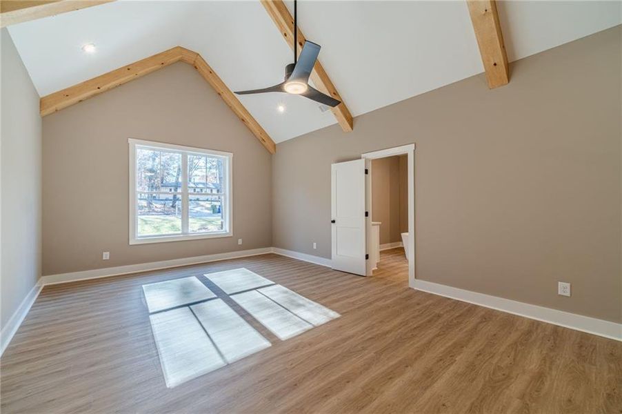 Spacious, unfurnished interior of a new home in , Monroe (Image 60).