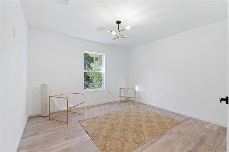 Spacious, unfurnished interior of a new home in , Atlanta (Image 19).