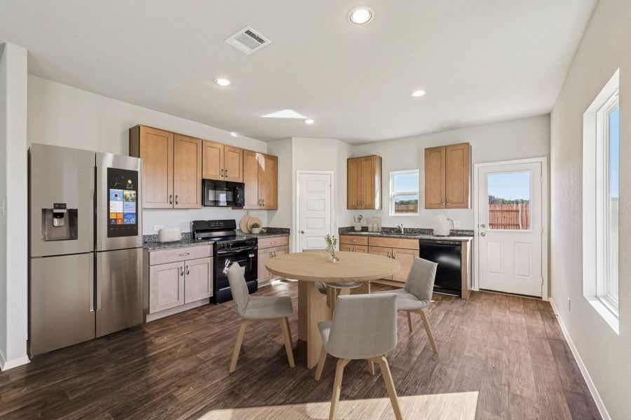 Furnished interior view inside a new home in Cascade, Liberty Hill (Image 5).