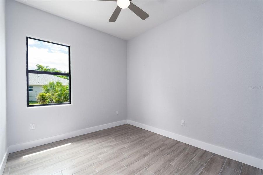 Spacious, unfurnished interior of a new home in , Rotonda West (Image 30).