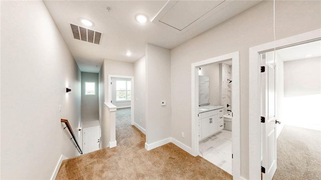 Spacious, unfurnished interior of a new home in , Denton (Image 14).