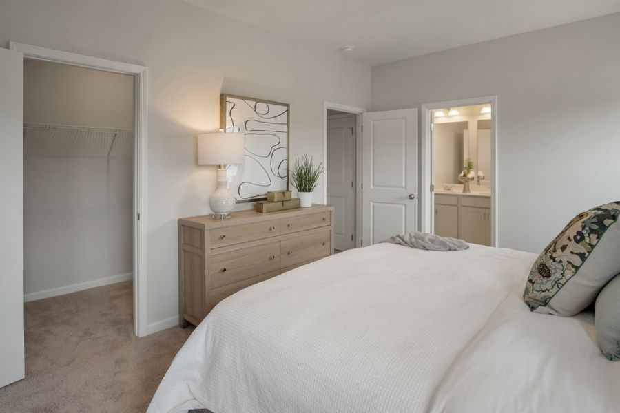 ALL PICS ARE OF THE SAME FLOOR PLAN, BUT NOT THE ACTUAL UNIT.