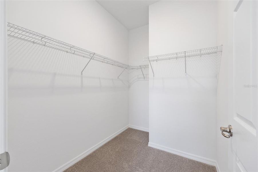 Spacious, unfurnished interior of a new home in Calesa Township, Ocala (Image 30).