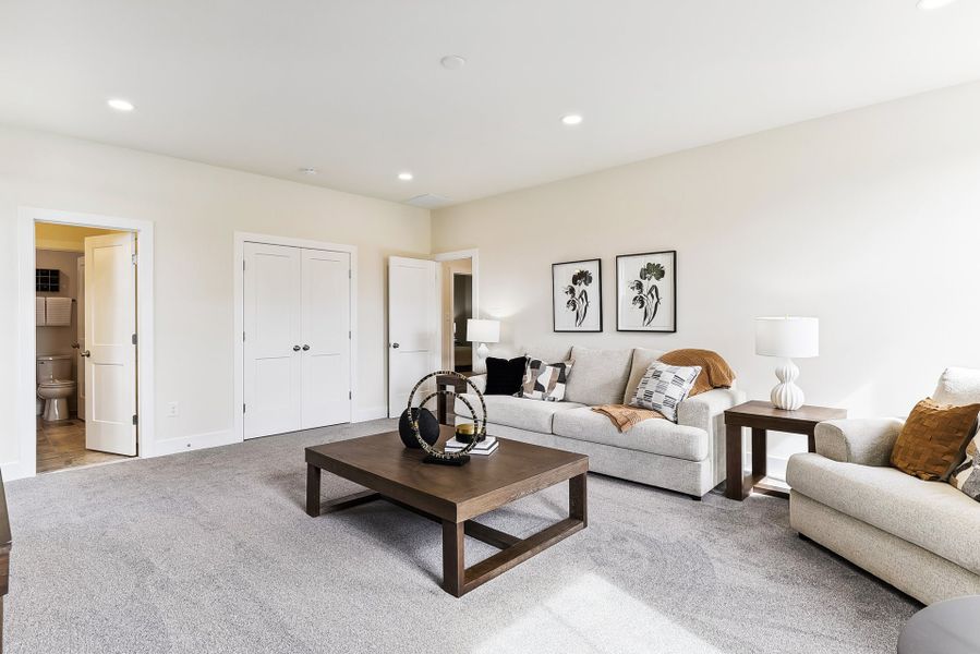 Representative furnished interior of a home built from the Lexington II by Caruso Homes in Rolling Meadows, Mooresville (Image 89).