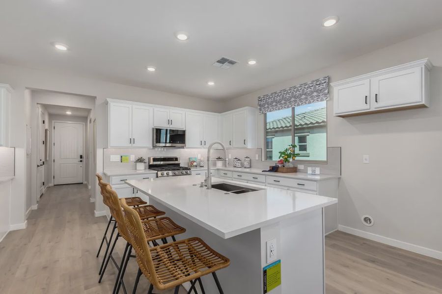 Representative furnished interior of a home built from the Granite Vista Avanti - Plan 1901 by Elliott Homes in Avanti at Granite Vista, Waddell (Image 10).