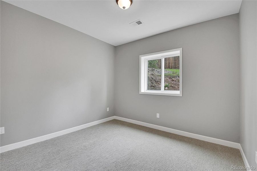 Spacious, unfurnished interior of a new home in , Pine (Image 21).