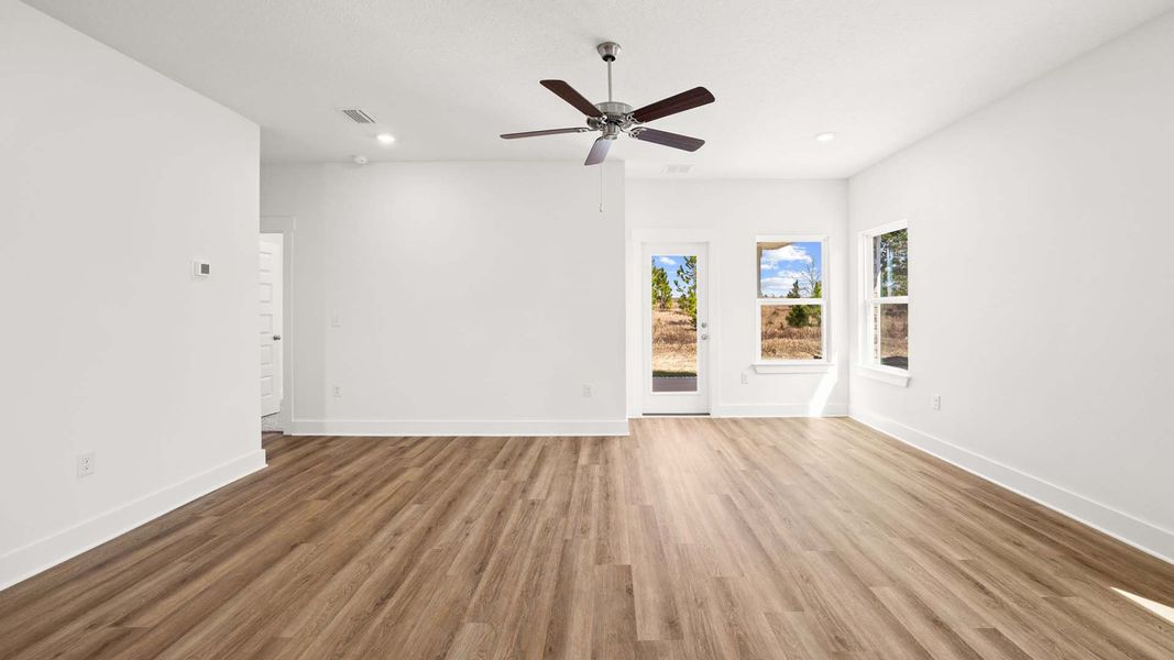 Spacious, unfurnished interior of a new home in Owl's Head Farms, Freeport (Image 14). Spacious, unfurnished interior of a new home in Owl's Head Farms, Freeport (Image 14).