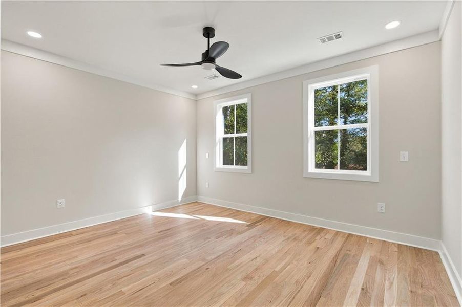 Spacious, unfurnished interior of a new home in , Atlanta (Image 39).