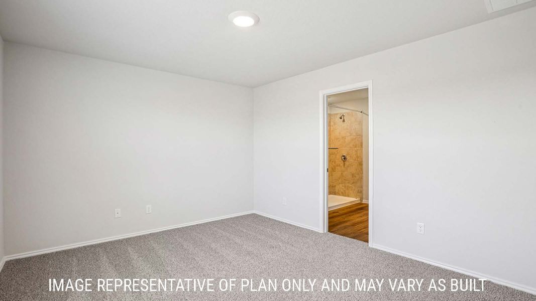 Representative unfurnished interior of a home built from the Estero by D.R. Horton in The Villages at Schwertner Ranch, Jarrell (Image 20).