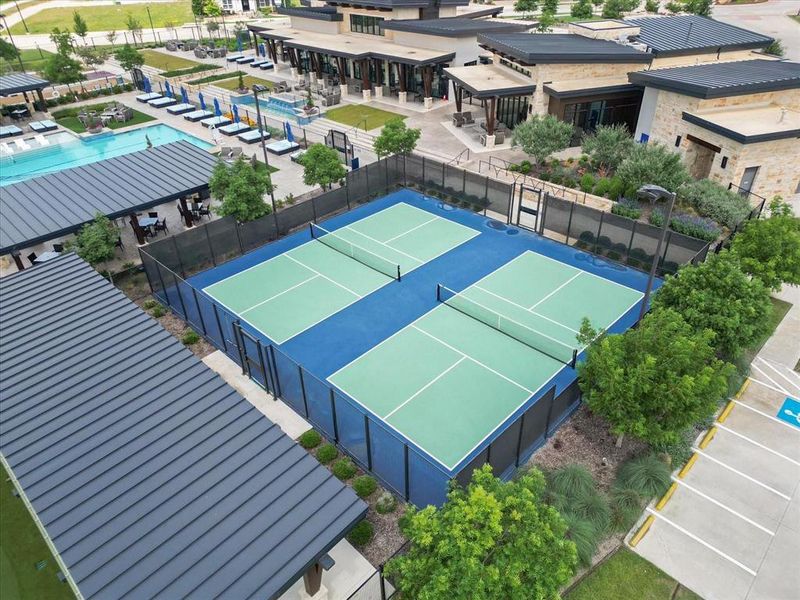 Community amenities in , Arlington (Image 26).