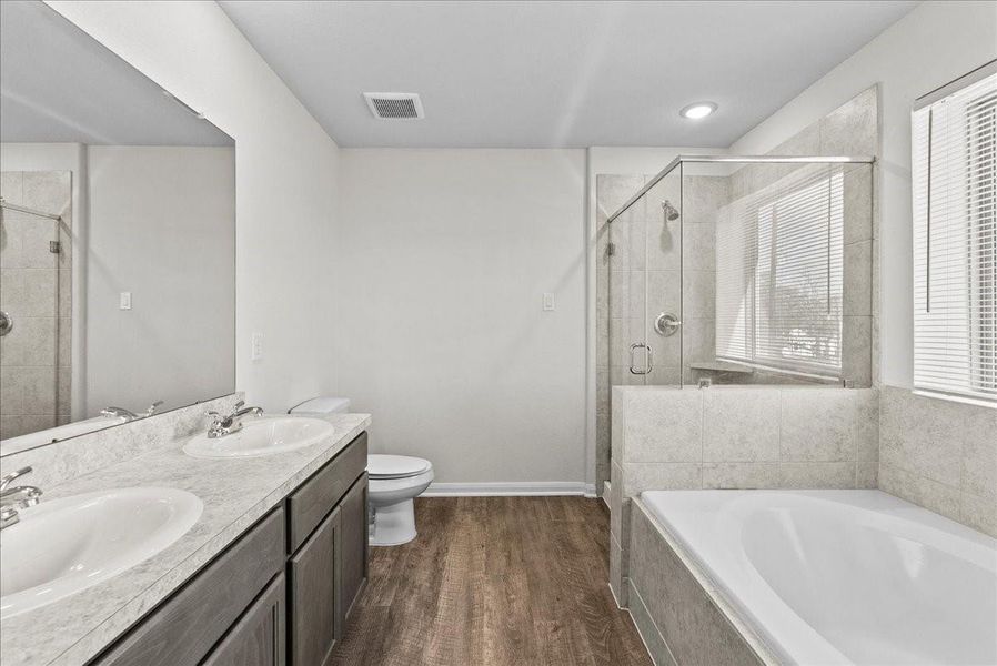 Furnished interior view inside a new home in Mecom Way, Hitchcock (Image 13). Furnished interior view inside a new home in Mecom Way, Hitchcock (Image 13).