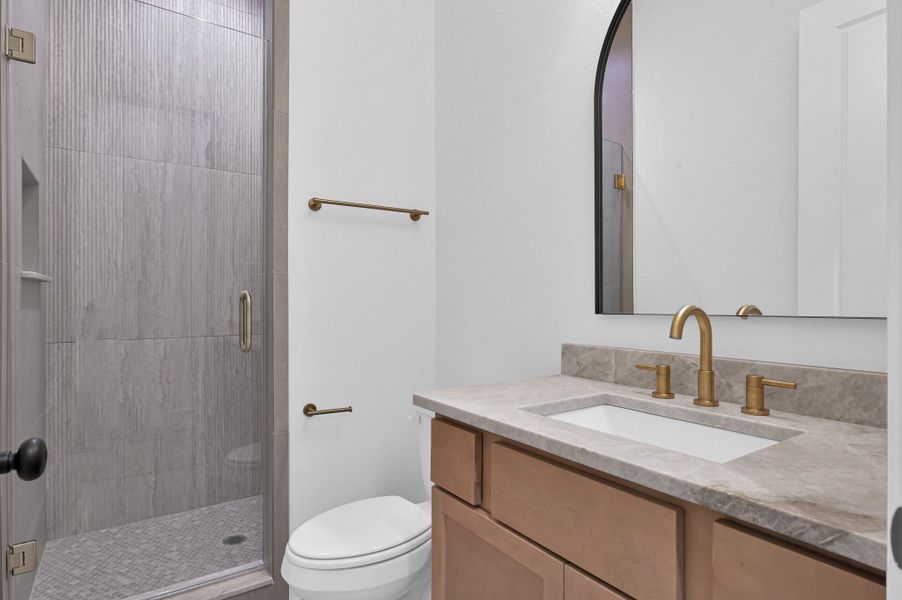 Furnished interior view inside a new home in , Willis (Image 9).