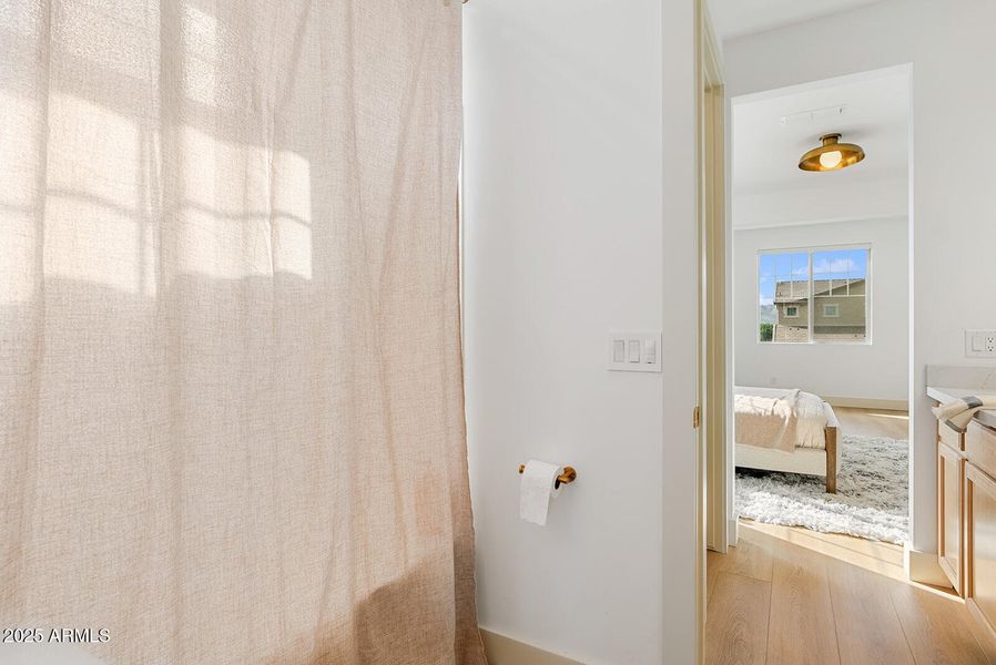 Jack & Jill Bathroom Jack & Jill Bathroom