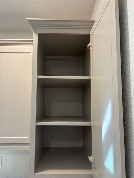 Close-up of interior finishes inside a home in , Quitman (Image 14).