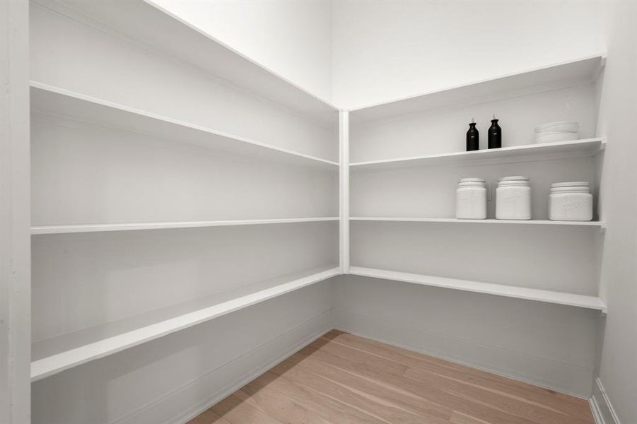 Kitchen pantry