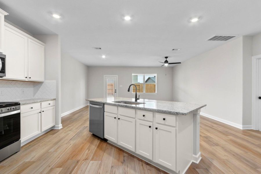Furnished interior view inside a new home in Emberly, Beasley (Image 7).
