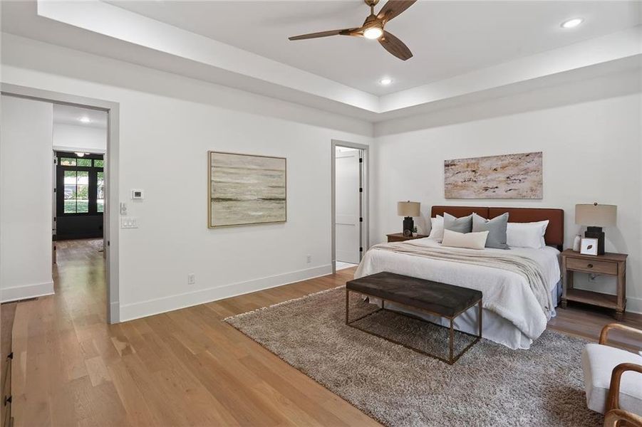 Furnished interior view inside a new home in , Roswell (Image 53).