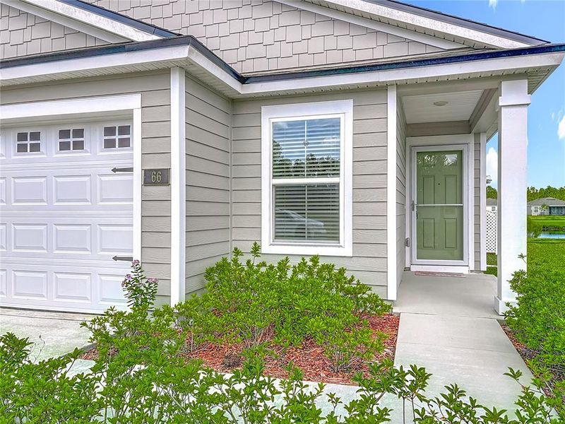 Exterior details and patio area of a home in , Bunnell (Image 3).