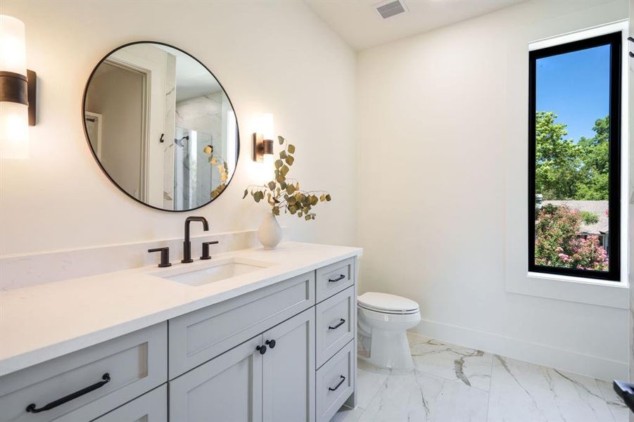 Furnished interior view inside a new home in , Dallas (Image 29).