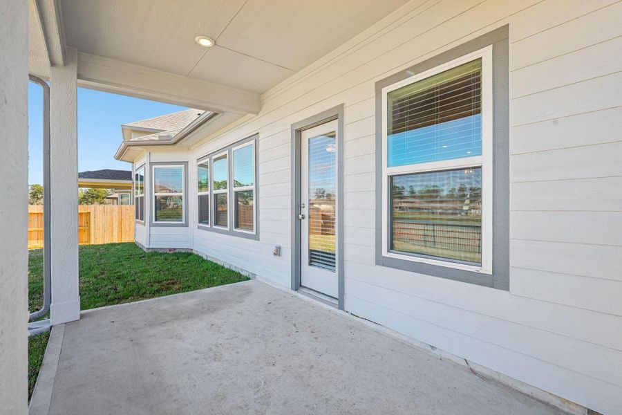 Photo is not of the actual home but is an inspirational photo of builder’s model home and may depict options, furnishings, and/or decorator features that are not included. Photo is not of the actual home but is an inspirational photo of builder’s model home and may depict options, furnishings, and/or decorator features that are not included.