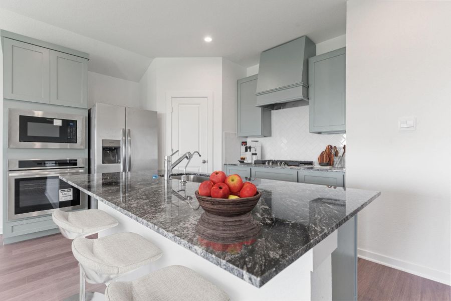 Furnished interior view inside a new home in Grand Cay Harbour, Texas City (Image 16).