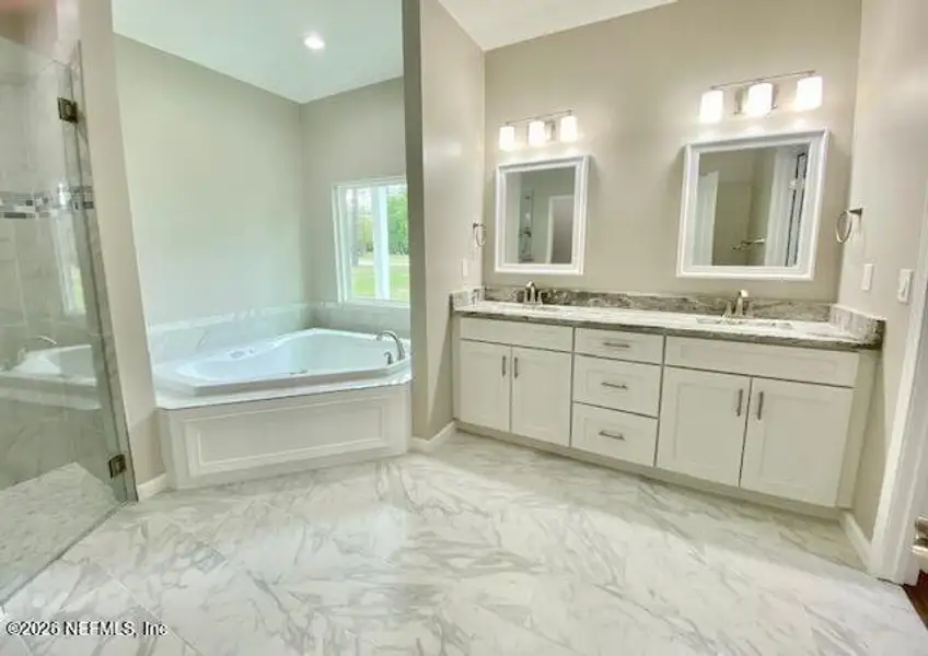 Furnished interior view inside a new home in , Middleburg (Image 4).