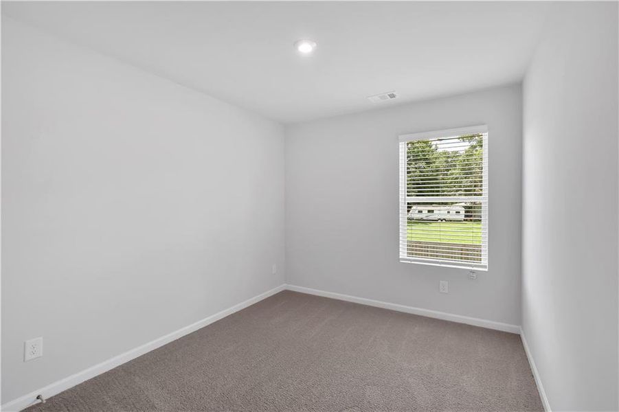 Spacious, unfurnished interior of a new home in Village Green, Adairsville (Image 34).