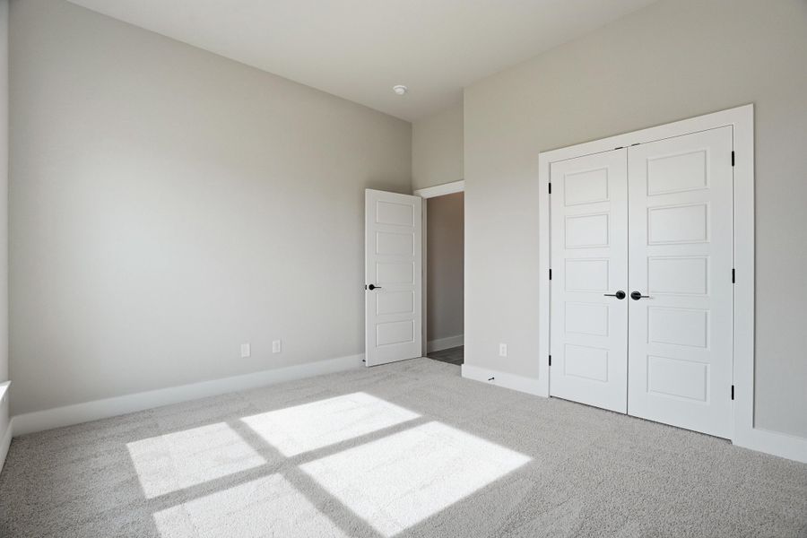 Spacious, unfurnished interior of a new home in Taylor Ranch, Springtown (Image 40).