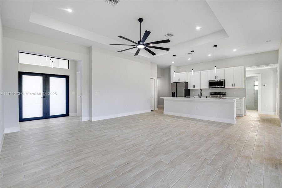 Image 36 of a home in .