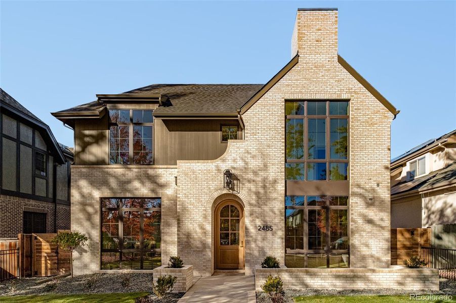 Image 7 of a home in .