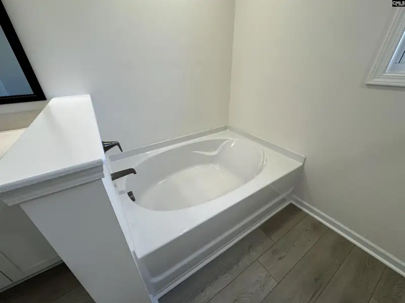 Close-up of interior finishes inside a home in Boykin Hills, Chapin (Image 20). Close-up of interior finishes inside a home in Boykin Hills, Chapin (Image 20).