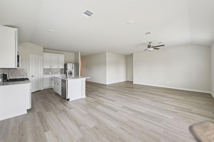 Photo is not of the actual home, but is an inspirational photo of builder’s model home and may depict options, furnishings, and/or decorator features that are not included.