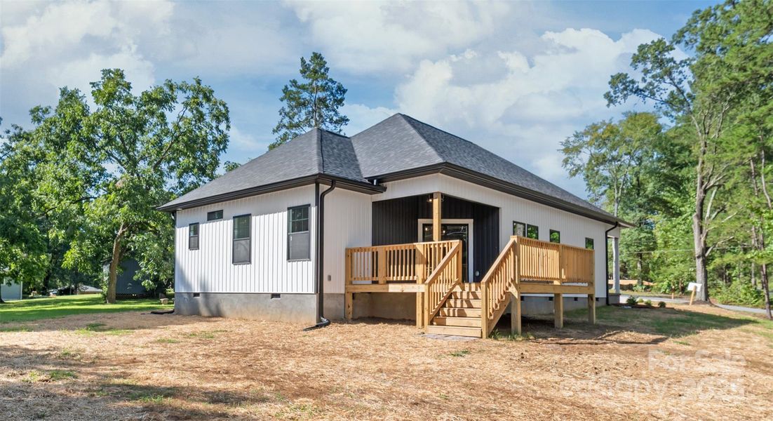Front exterior of a new home in , Concord, NC, highlighting curb appeal (Image 17). Front exterior of a new home in , Concord, NC, highlighting curb appeal (Image 17).