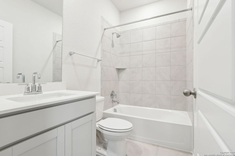 Furnished interior view inside a new home in , Cibolo (Image 16).