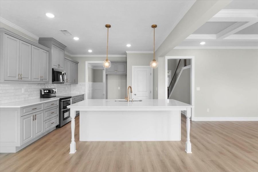 Kitchen | 5511 Sweetwater Drive, Modern Kitchen with Island Kitchen | 5511 Sweetwater Drive, Modern Kitchen with Island