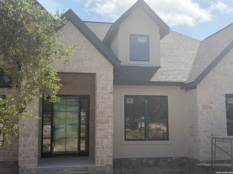 Image 12 of a home in .
