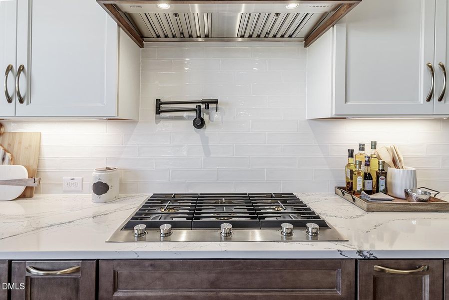 3900_BERKELY_TOWN_LANE_19_sm