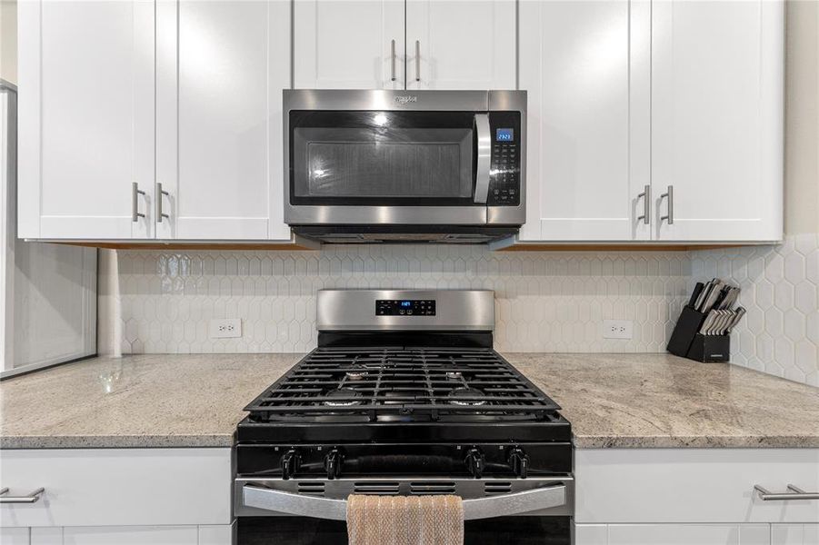Close-up of interior finishes inside a home in Lakehaven - Signature Series, Farmersville (Image 18).