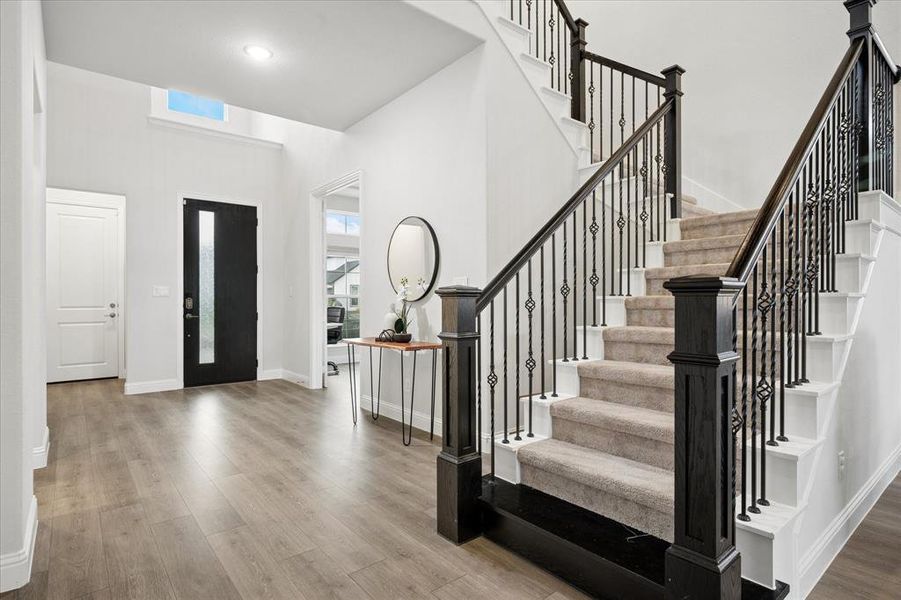 Furnished interior view inside a new home in , Northlake (Image 6).
