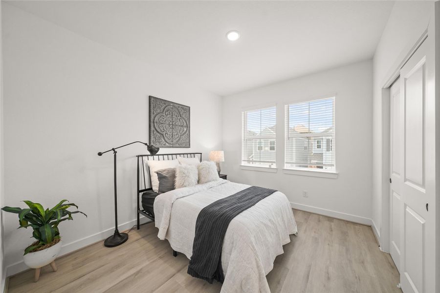 Bedroom 2 (*Photo not of actual home and used for illustration purposes only.)