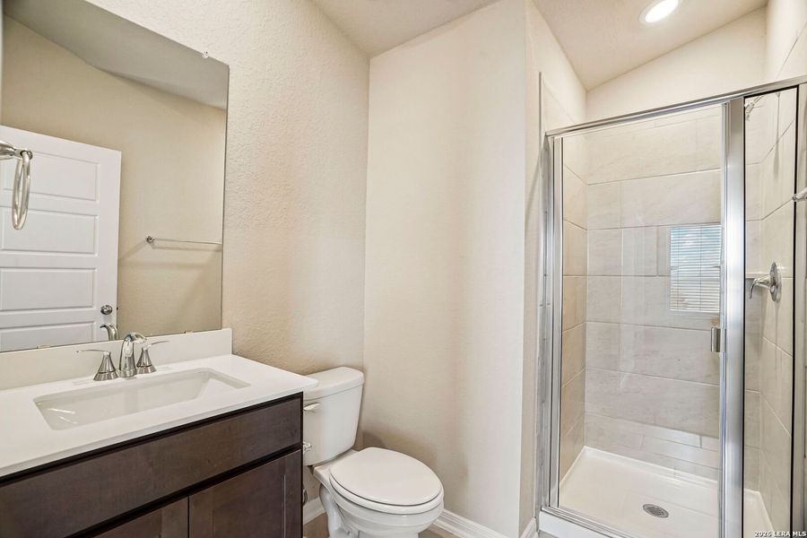 Furnished interior view inside a new home in Catalina, Converse (Image 11).