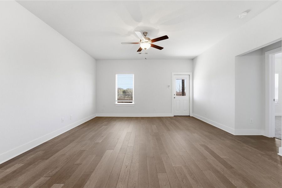 Spacious, unfurnished interior of a new home in Sagebrook, Argyle (Image 20). Spacious, unfurnished interior of a new home in Sagebrook, Argyle (Image 20).