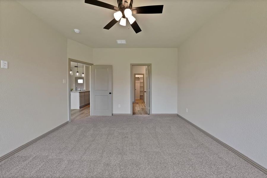 Spacious, unfurnished interior of a new home in , Mabank (Image 22). Spacious, unfurnished interior of a new home in , Mabank (Image 22).