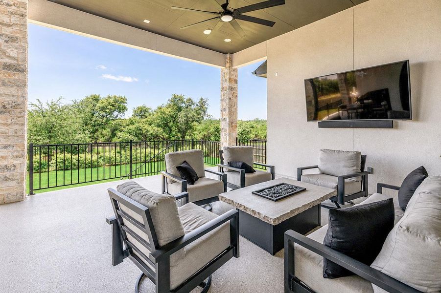 Exterior details and patio area of a home in , Dripping Springs (Image 3).