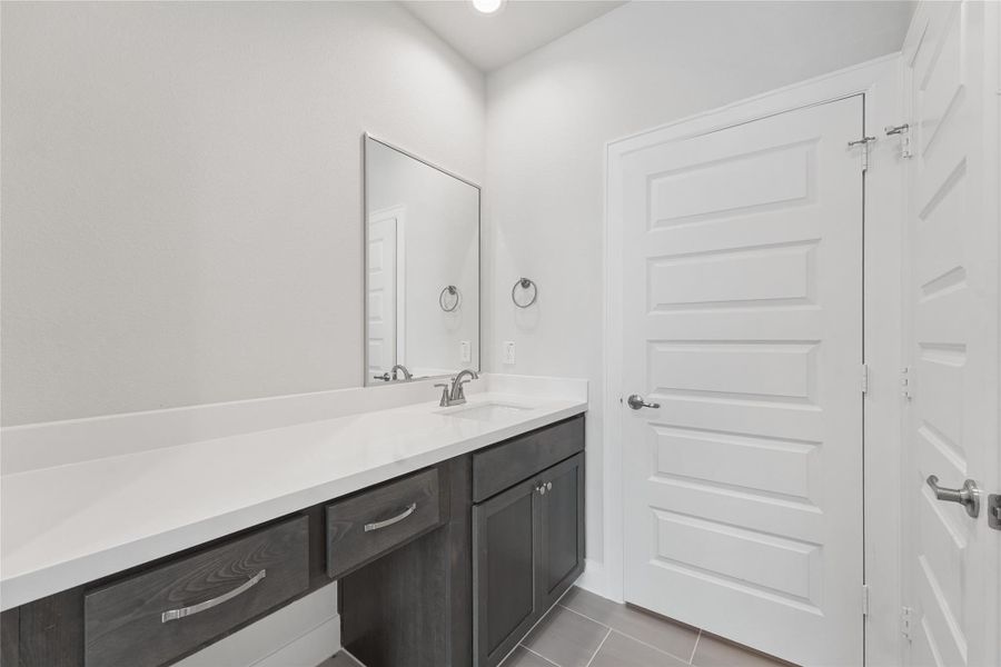 Furnished interior view inside a new home in The Corner At Buffalo Pointe, Houston (Image 8). Furnished interior view inside a new home in The Corner At Buffalo Pointe, Houston (Image 8).