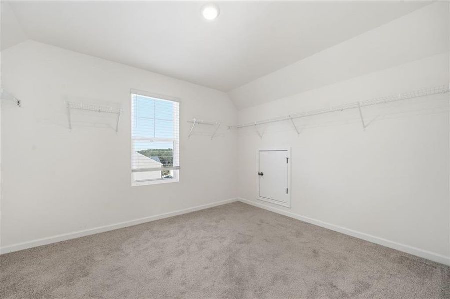 Spacious, unfurnished interior of a new home in Stillwater Springs, Dacula (Image 35).