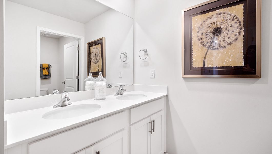 Representative furnished interior of a home built from the Hayden by D.R. Horton in Brookside Farms, Greer (Image 24).