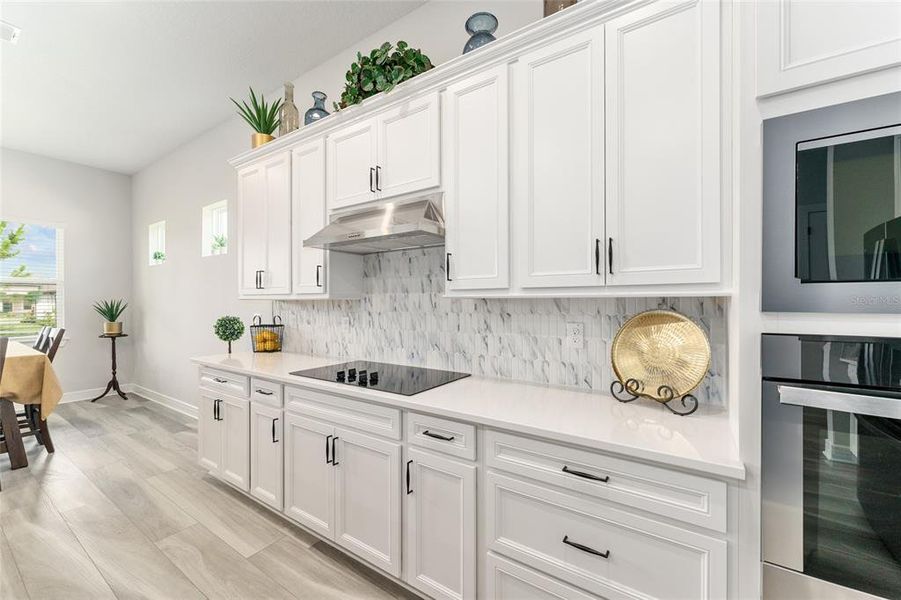 Furnished interior view inside a new home in Del Webb Stone Creek, Ocala (Image 16). Furnished interior view inside a new home in Del Webb Stone Creek, Ocala (Image 16).