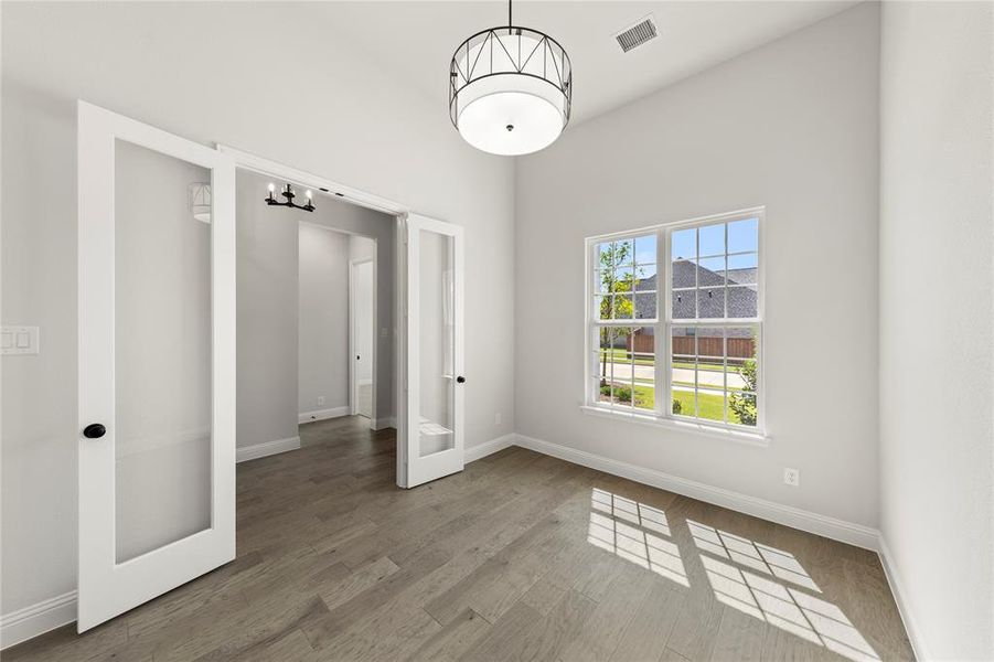 04. 8404 Morrisville - Study